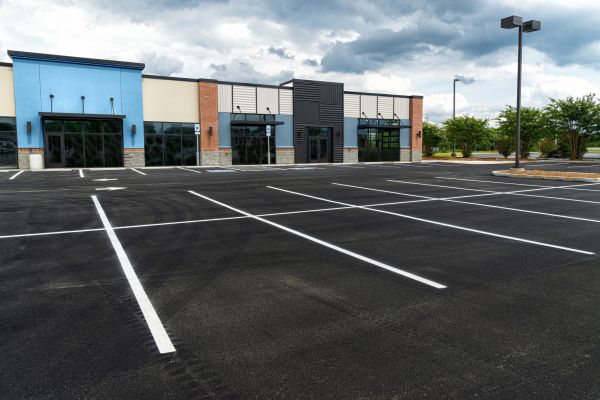 Cost of Parking Lot Blacktopping in Lafayette